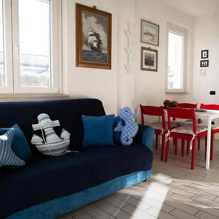 Danio House * Λίντο ντι Καμαϊόρε